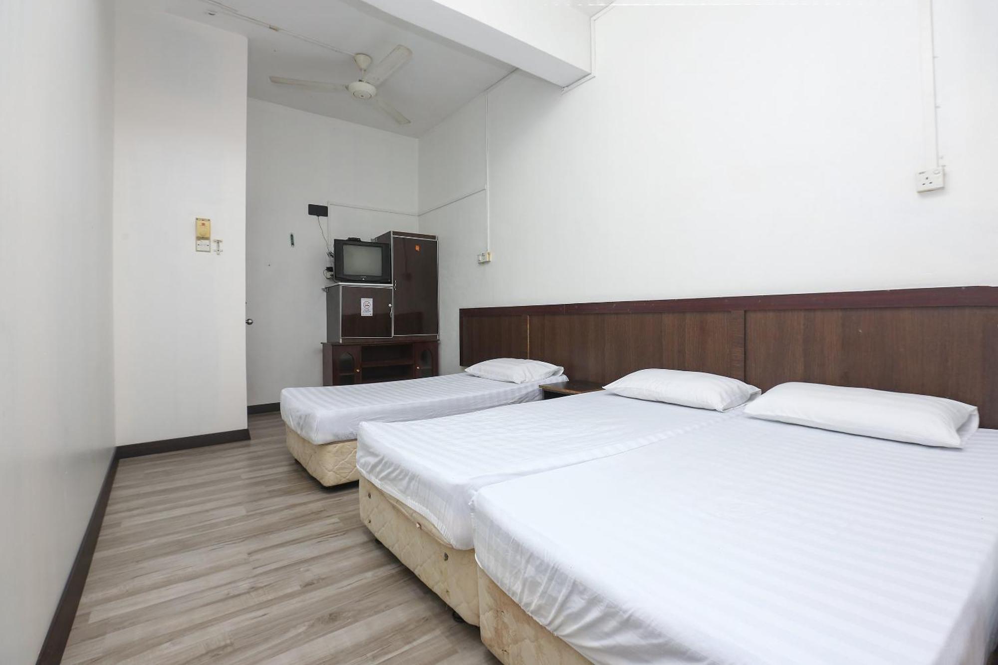 Oyo 89755 D&D Budget Inn Kota Bharu Exterior photo
