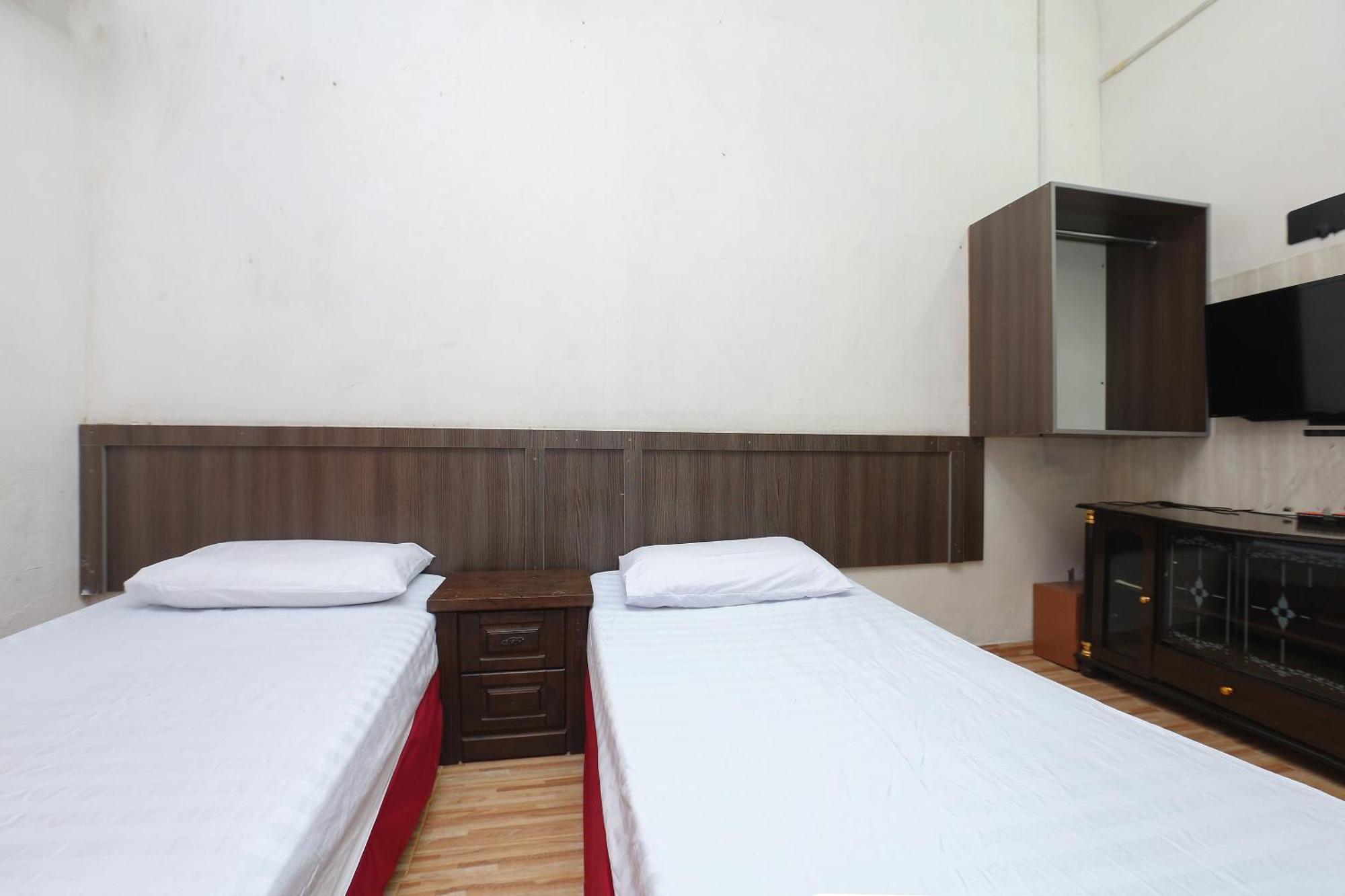 Oyo 89755 D&D Budget Inn Kota Bharu Exterior photo