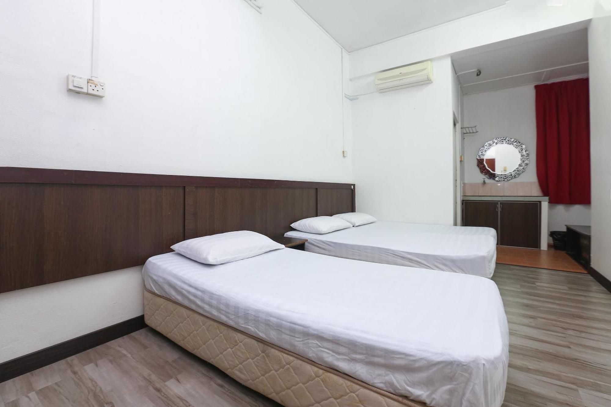Oyo 89755 D&D Budget Inn Kota Bharu Exterior photo