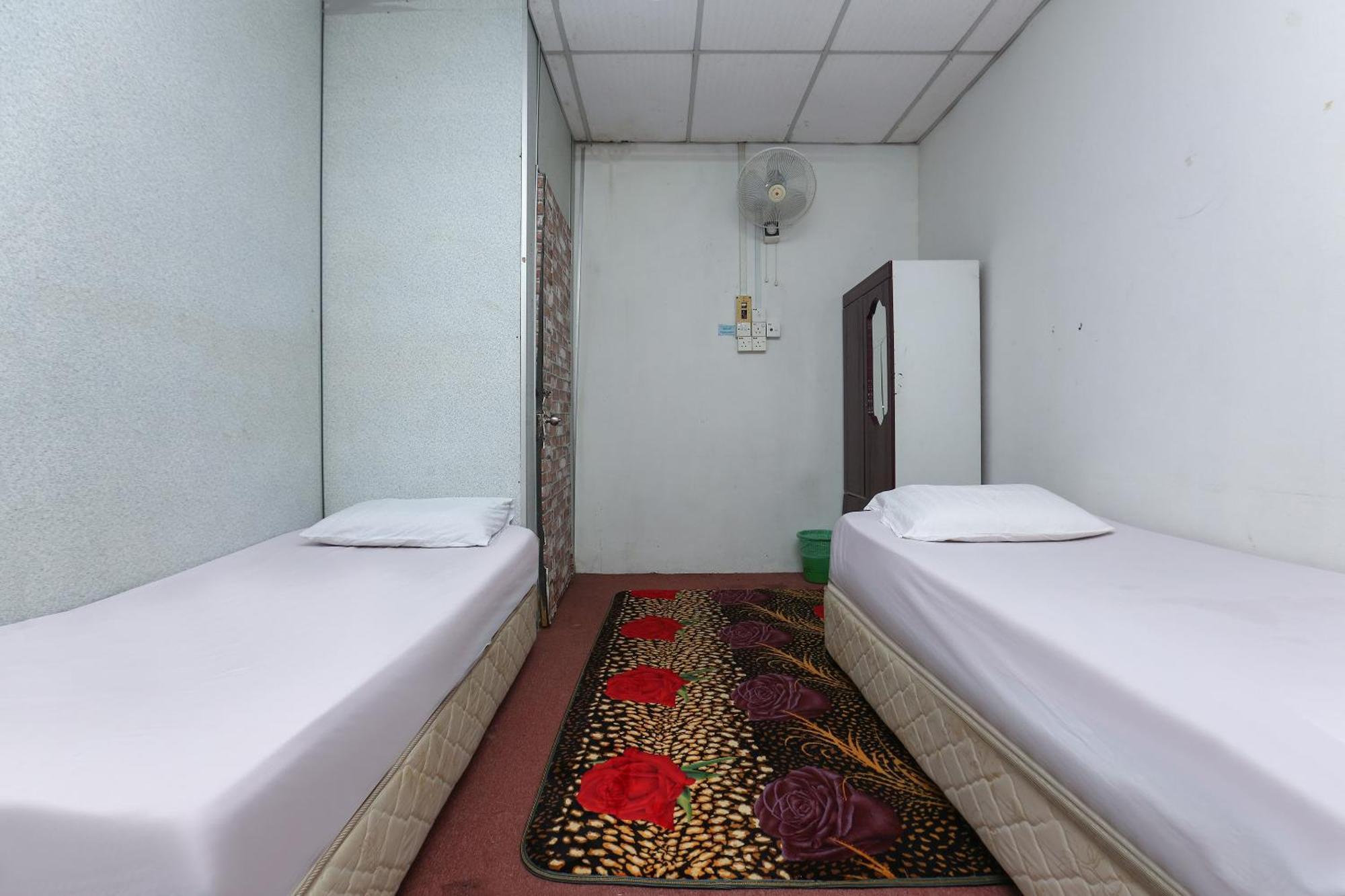 Oyo 89755 D&D Budget Inn Kota Bharu Exterior photo