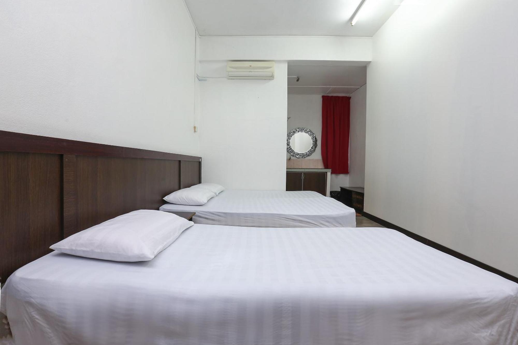 Oyo 89755 D&D Budget Inn Kota Bharu Exterior photo